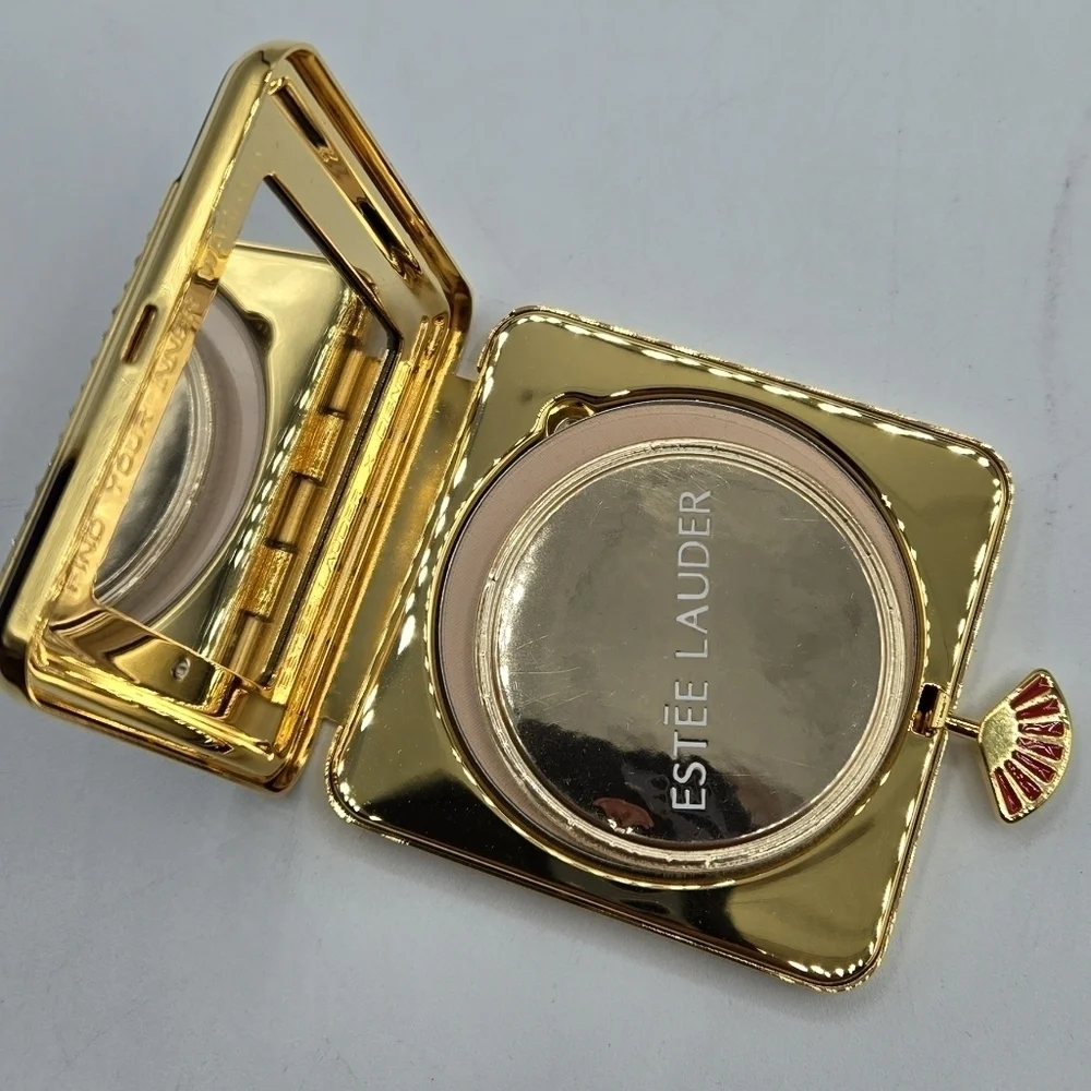 Estee Lauder Disney Mulan Find Your Inner Warrior Setting Powder Compact